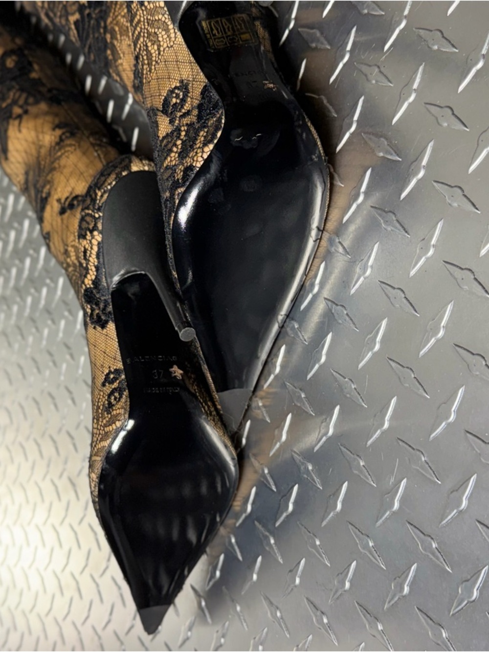 Balenciaga Dentelle Lace Over The Knee Lace Knife Boots in Beige/Black 37 - Picture 5 of 7